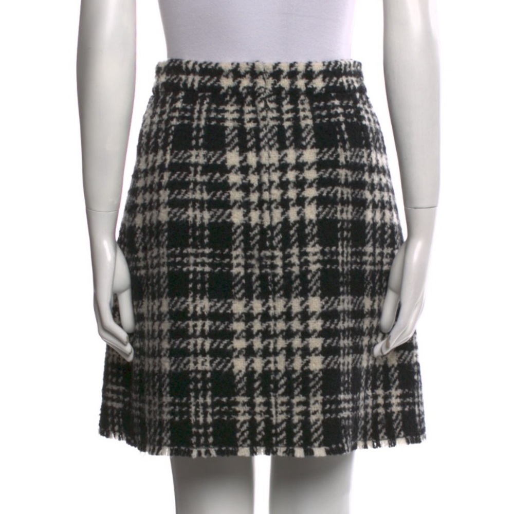 Dolce & Gabbana Houndstooth Plaid Wool Skirt in Black & White - Picture 8 of 8
